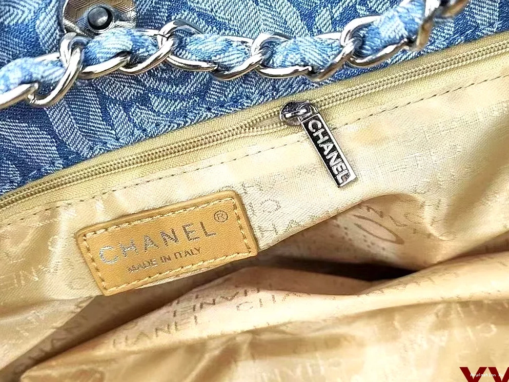 8388 Chanel Women Flexible Handbags For 0225